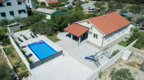 Villa Divna